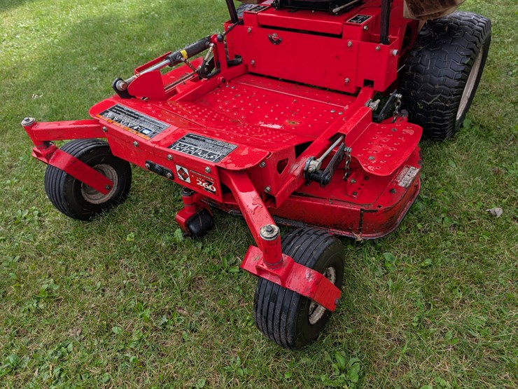 #2999-•-gravely-260-zero-turn-lawnmower-image-15