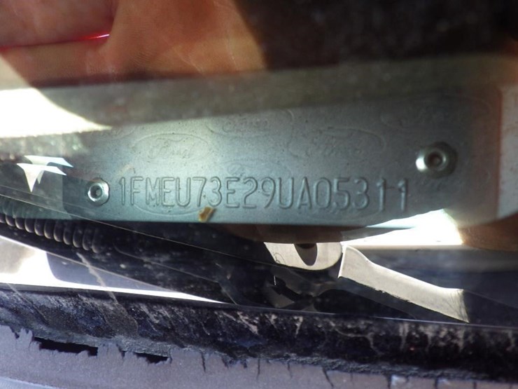 2009-ford-explorer-image-15