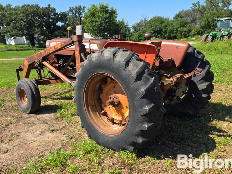 1962-allis-chalmers-d19-image-7