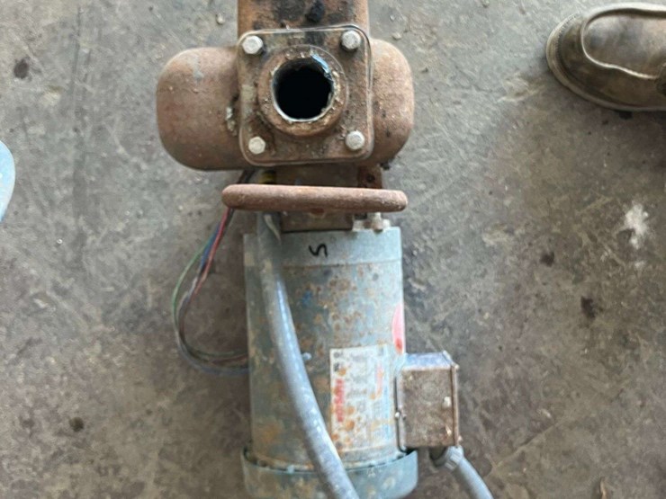 banjo-pump-with-wattsaver-2hp-electric-motor-image-1