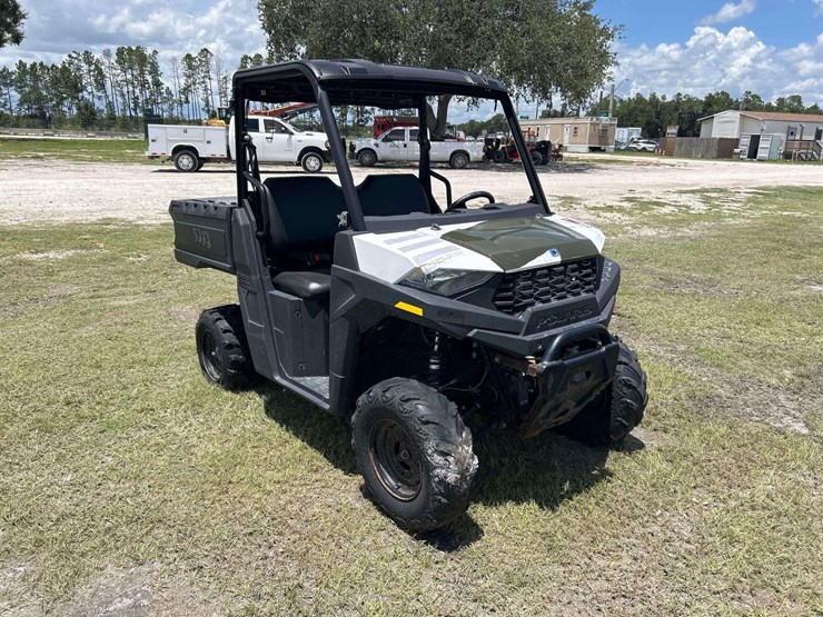 2022-polaris-ranger-image-2