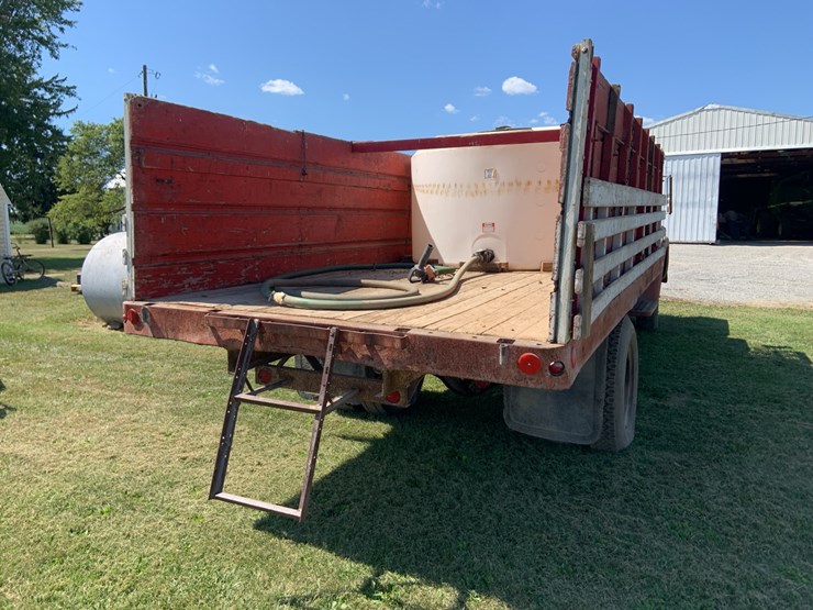 1958-ford-single-axle-grain-truck-image-10