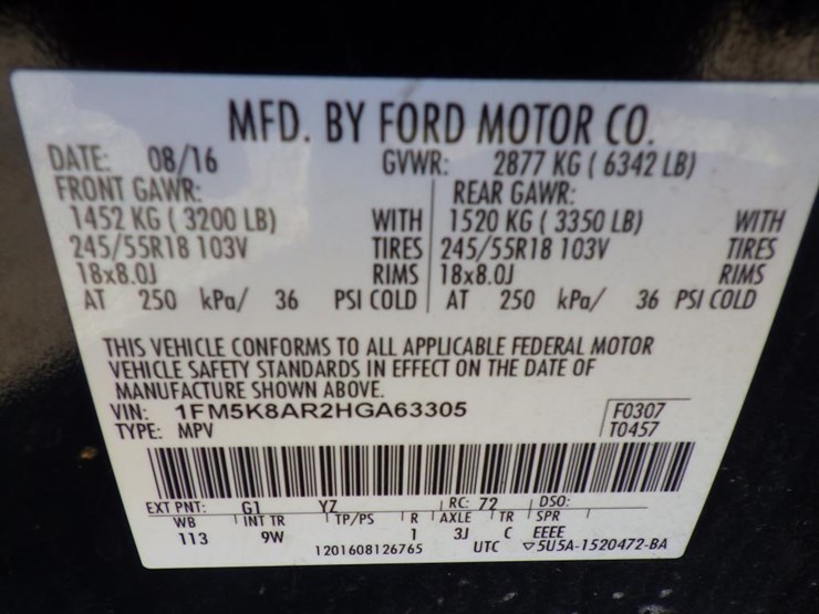 2017-ford-explorer-image-16