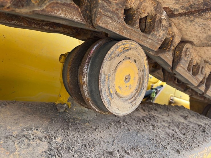 2021-komatsu-d39px-24-image-16