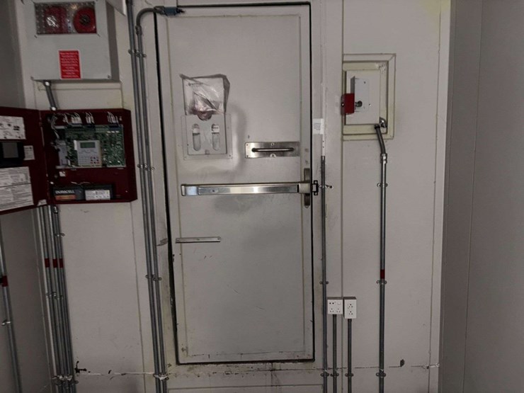 sea-container,-40’,-9’9”-tall,-96”-wide,-insulated,-as-is,*-new-buyer-responsible-for-loading-image-16