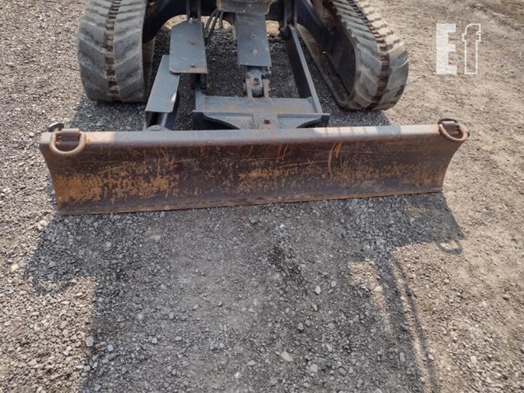 2018-deere-35g-image-19