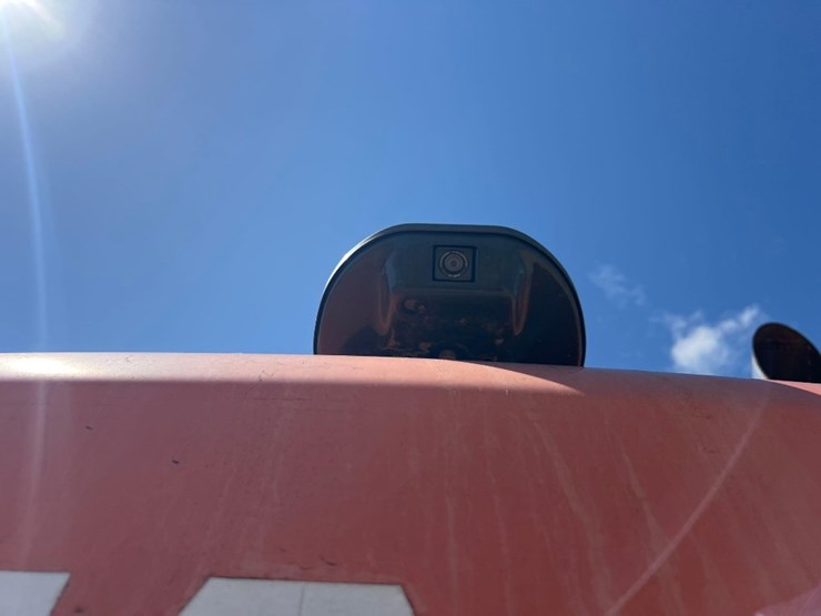 hitachi-zaxis-250lc-6n-excavator-image-22