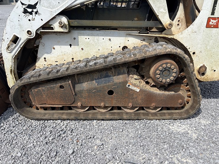 2010-bobcat-t190-image-6