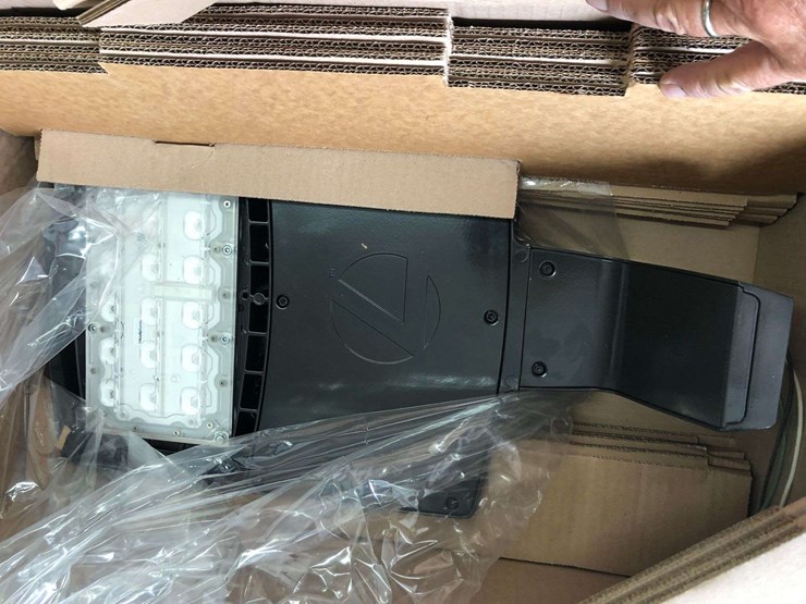 qty(3)exterior-led-flood-lights-image-1
