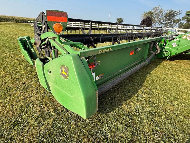 2013-john-deere-635f-image-13