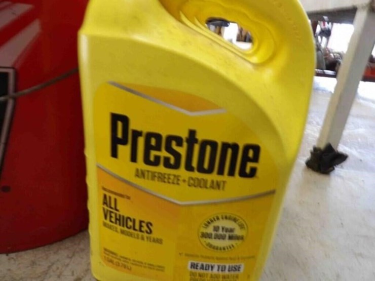 hand-pump,-5---prestone-anti-freeze-image-2