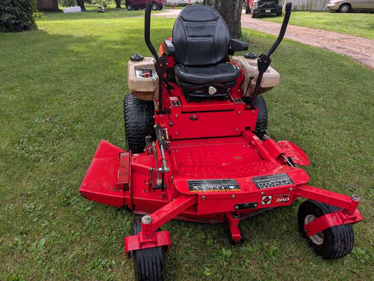 #2999-•-gravely-260-zero-turn-lawnmower-image-4