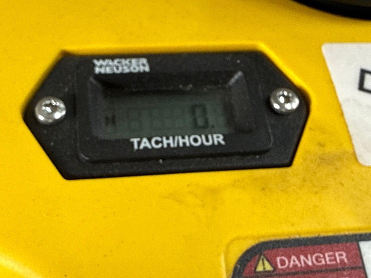 unused-wacker-neuson-b550---2-plus-jumping-jack-compactor-support-equipment-image-4