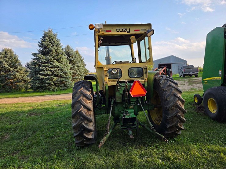 john-deere-4020-image-4