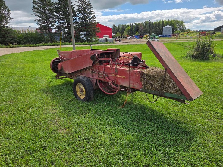 new-holland-275-image-6