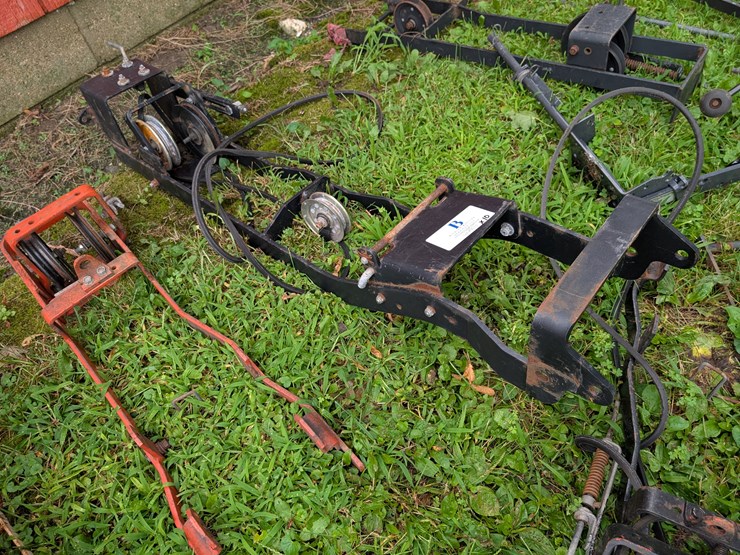 #3010-•-simplicity-snowblower-attachments-image-3