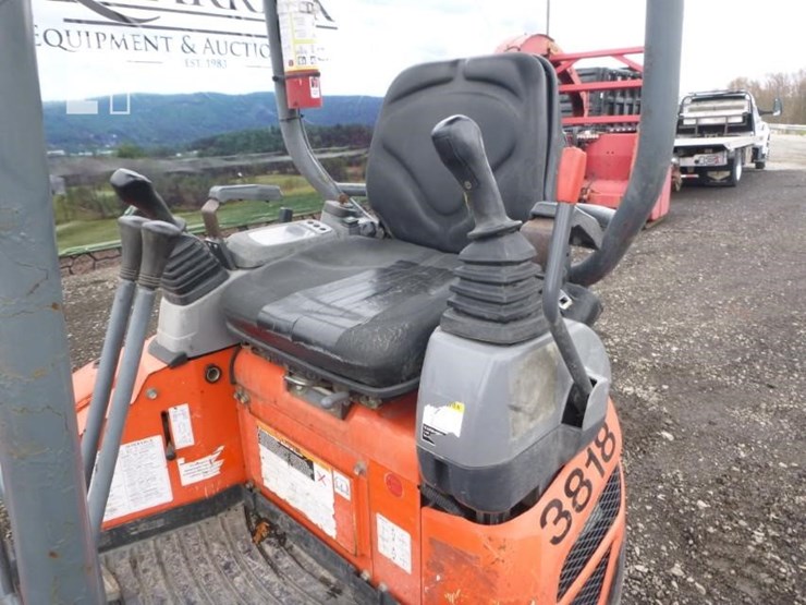 2016-kubota-u17-image-12