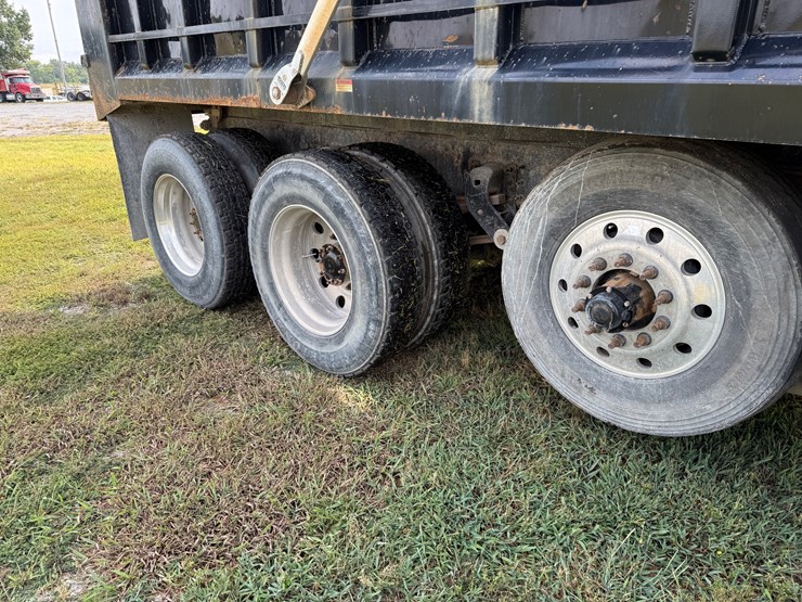 western-star-4900-image-24