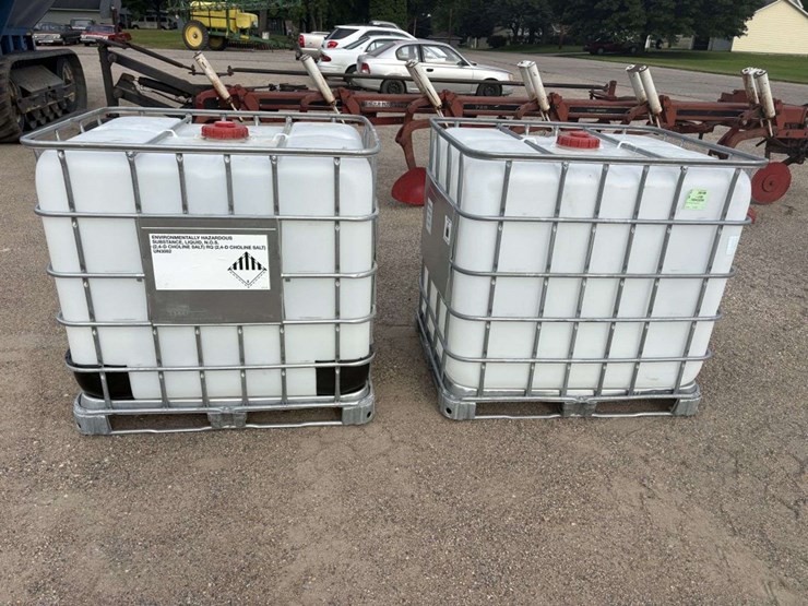 (2)-265-gal-poly-cage-totes,-buying-all-for-one-money-image-2