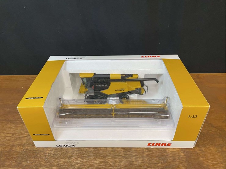 1/32-claas-lexion-770-combine-nib-norev-image-3