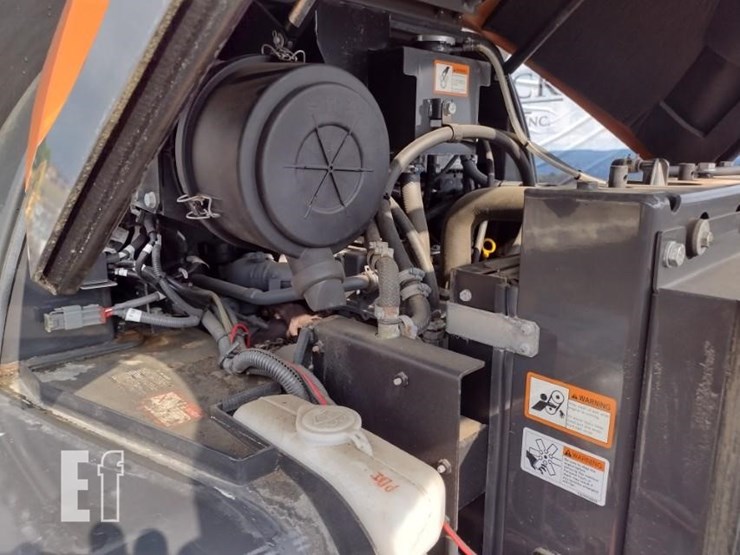 2023-hitachi-zw80-5b-image-26