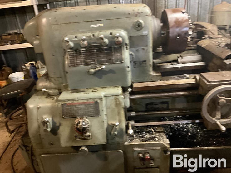 monarch-turning-lathe-image-10
