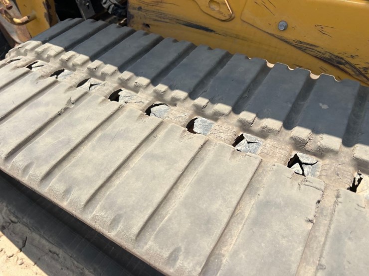 2019-caterpillar-289d3-image-24