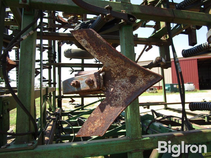 john-deere-1060-image-20
