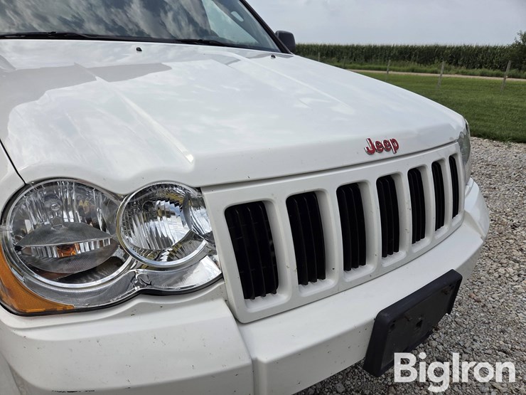 2008-jeep-grand-cherokee-laredo-image-14