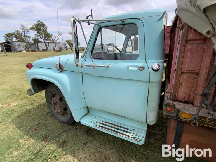 1965-ford-f600-image-9