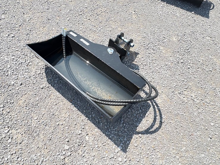 #28498-•-tilt-bucket-image-1