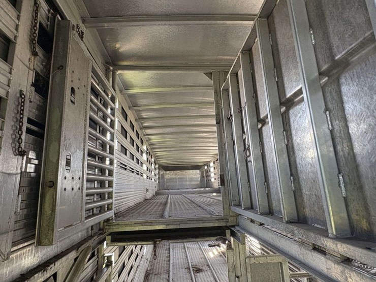 2003-barrett-52’-pig-semi-trailer,-102”-wide-ground-loader,-tandem-axle,-255/70r22.5-on-steel-hub-pi-image-33