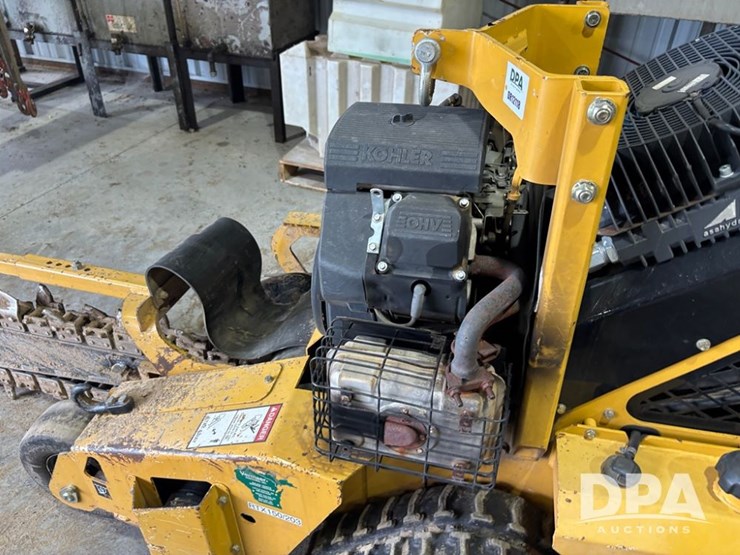 vermeer-trencher-(dr11218)-image-8