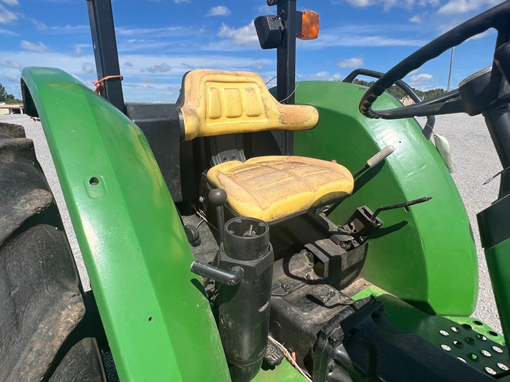john-deere-5200-image-16