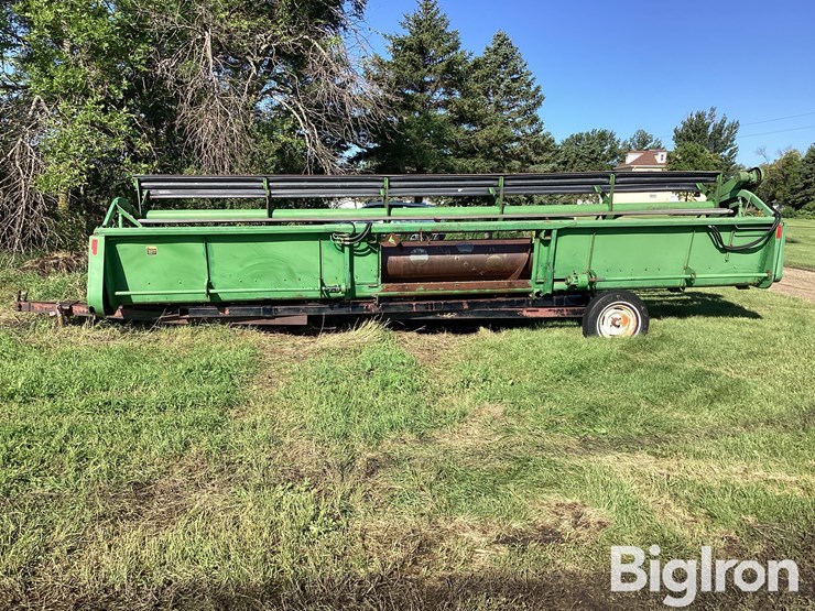 john-deere-224-image-6