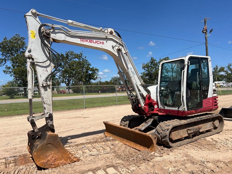 2018-takeuchi-tb290-image-8