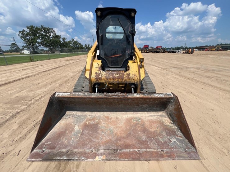 2019-caterpillar-289d3-image-7