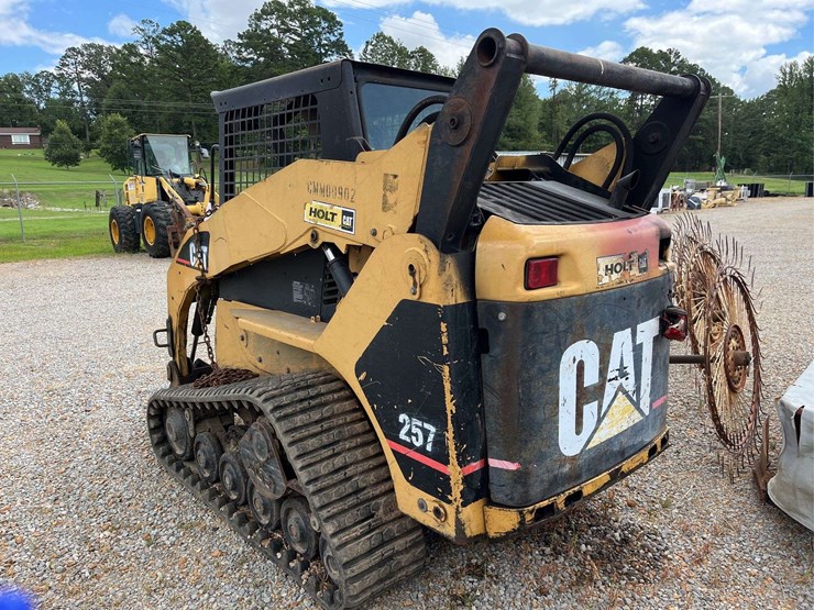 caterpillar-257-image-6