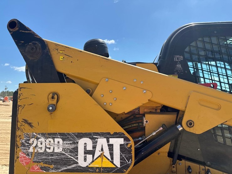 2018-caterpillar-299d2-image-19