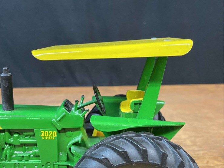 1/16-john-deere-3020-ertl-image-12