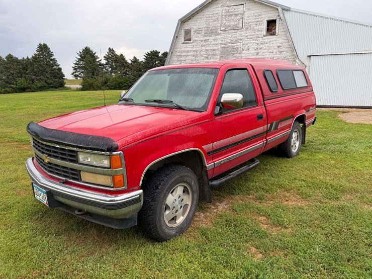 1993-chevrolet-silverado-image-1