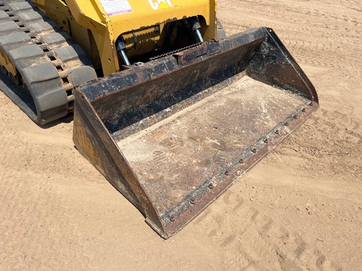 2019-caterpillar-299d2-xhp-image-17