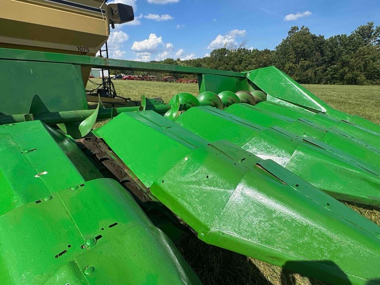 jd-6-row-corn-head-&-cart-image-10