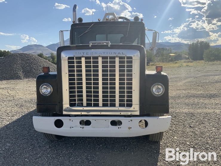 1977-international-durastar-4300-image-2