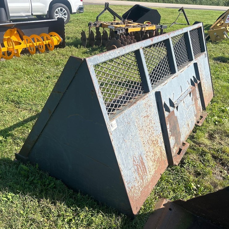 Virnig Manufacturing Inc Snow Bucket