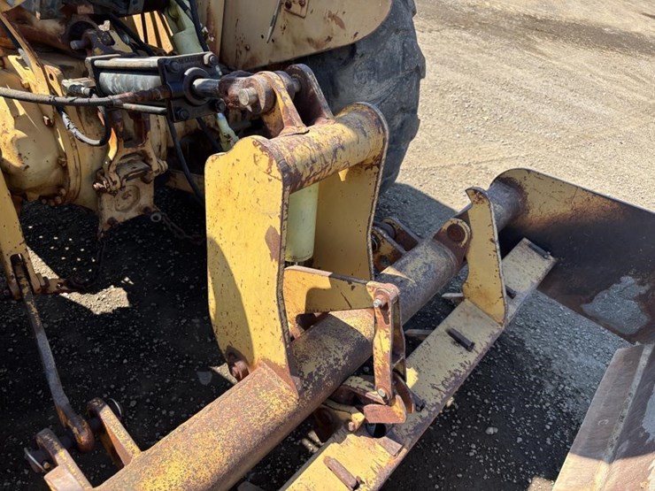 massey-ferguson-mf34a-image-19
