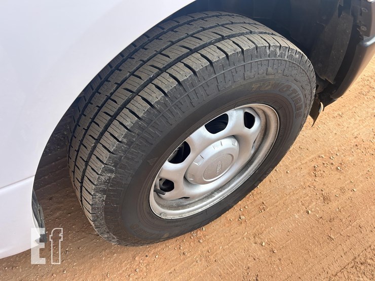 2020-ford-f150-image-12