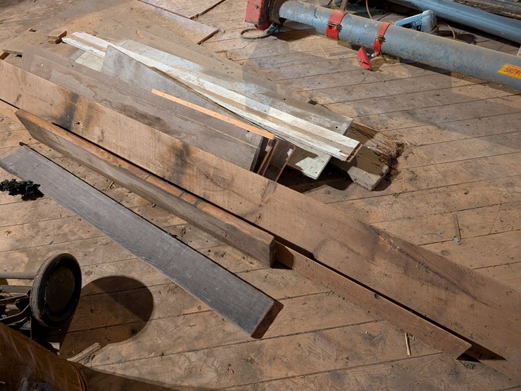 #3054-•-lumber-image-7
