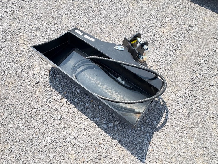 #28499-•-tilt-bucket-image-1