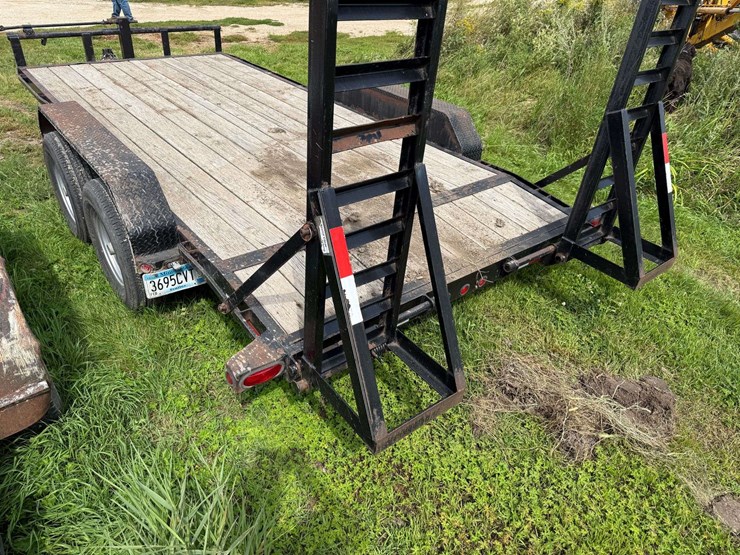 lamar-14’-tandem-axle-trailer,-2’-beavertail,-83”-wide,-5’x16”-steel-ramps,-8-bolt-hubs,-2-5/16”-bal-image-6